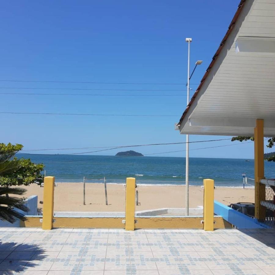 Mansao Ouro Verde Vlc Frente Para O Mar Com Piscina Piçarras Exterior foto